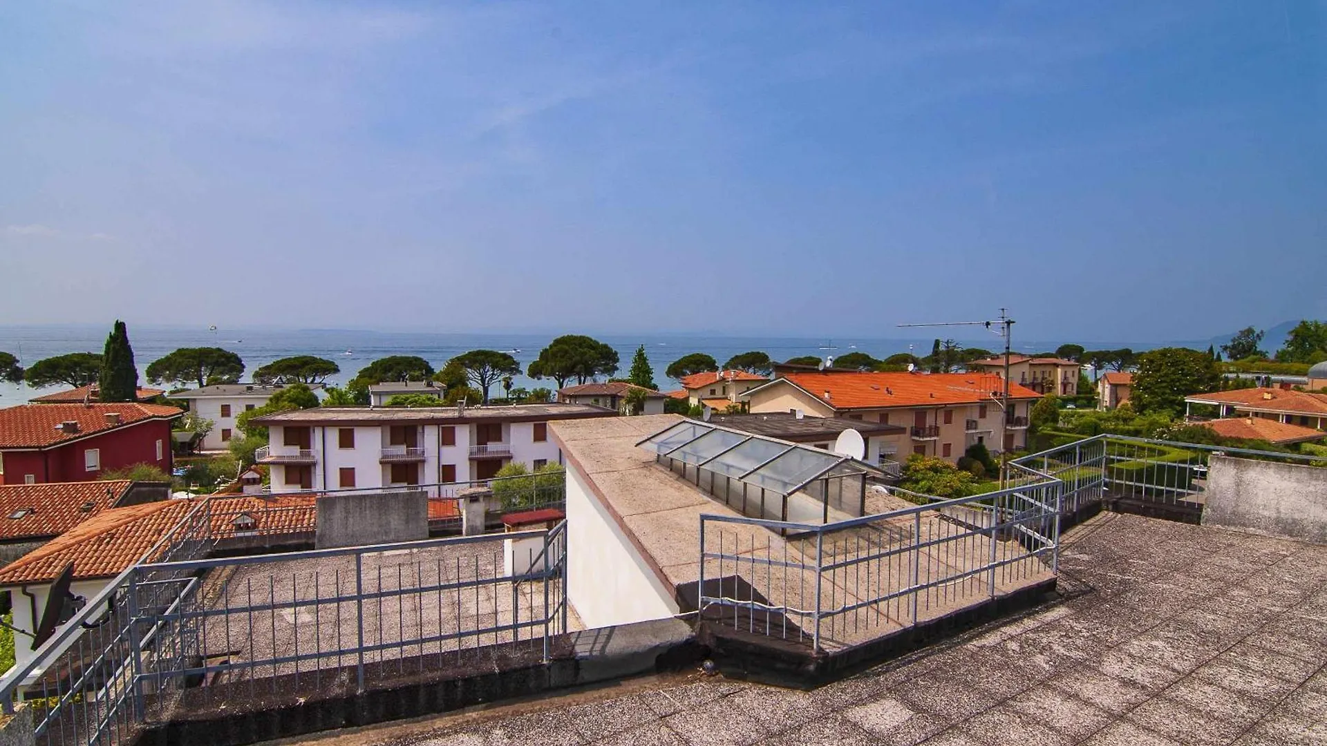 Residence Florida B03 A 200M Dal Lungolago Lazise Apartment